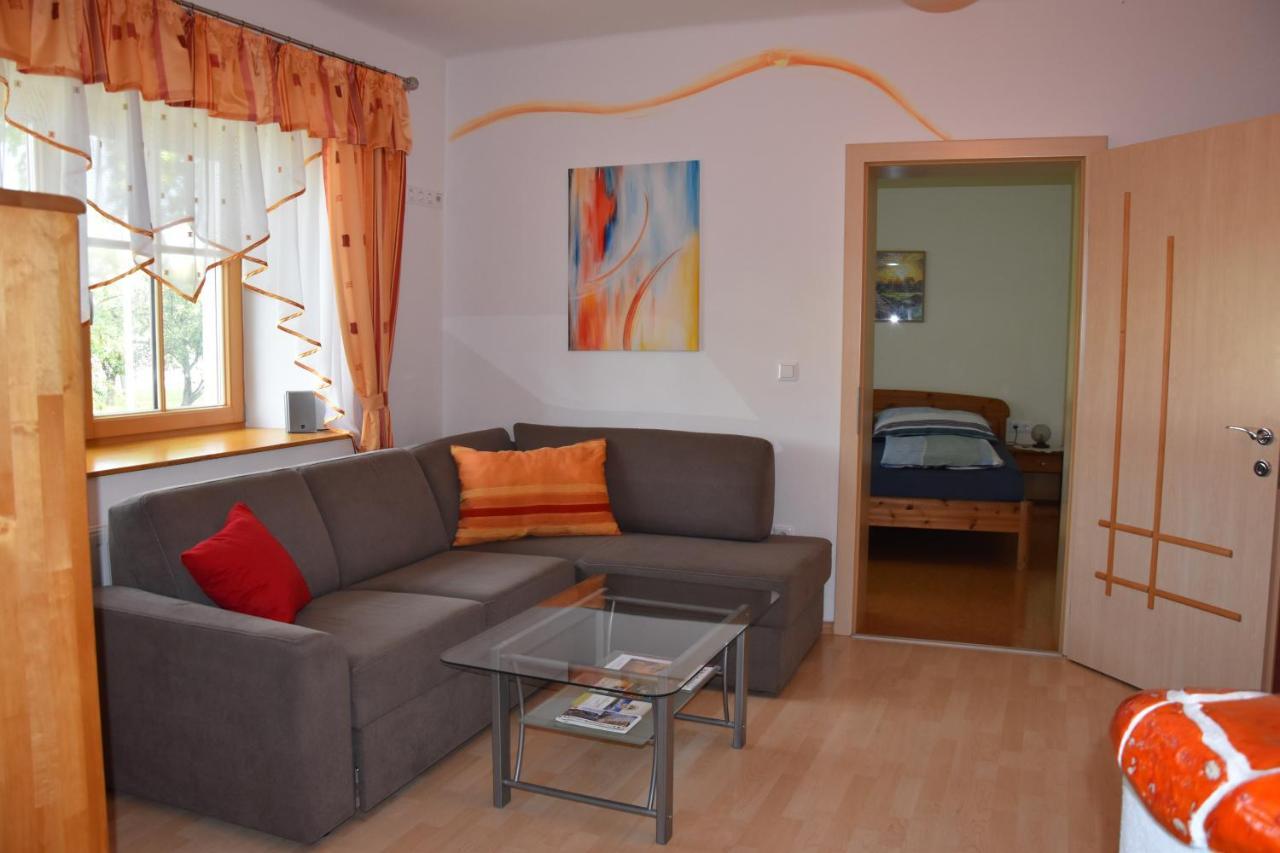 Apartamento Biohof Weissensteiner Ullrichs Exterior foto