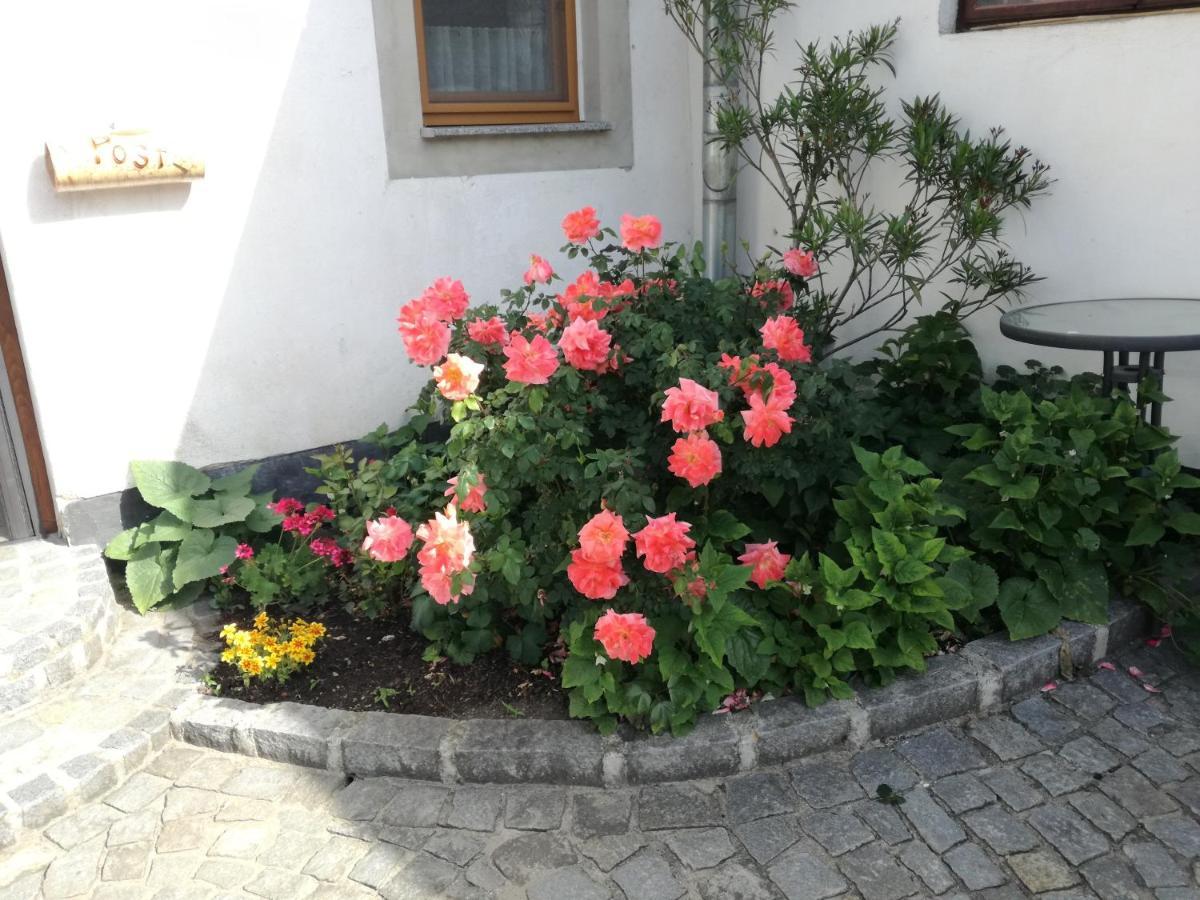 Apartamento Biohof Weissensteiner Ullrichs Exterior foto